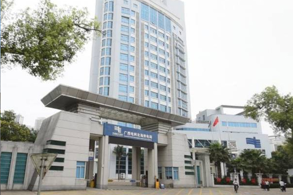 南方電網(wǎng)手動(dòng)檔案密集柜案例展示